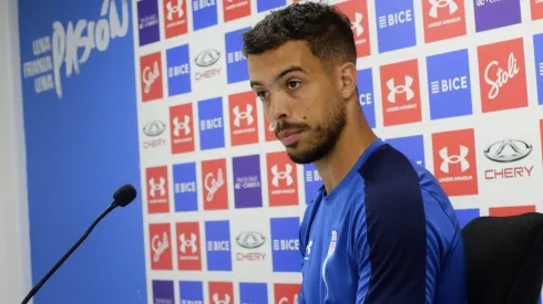 Di Santo en conferencia de prensa de la UC.
