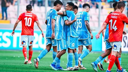 La UC visita a Sporting Cristal en Perú por duelo amistoso.
