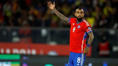 Arturo Vidal le pone plazo límite a Colo Colo para su fichaje.
