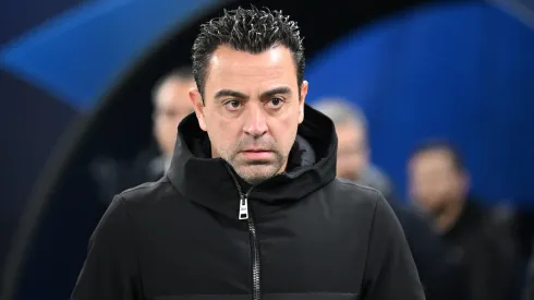 Xavi se pone presión por su futuro en Barcelona.
