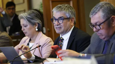 La ministra del trabajo Jeannette Jara y el ministro de hacienda Mario Marcel participan de la Comisión de Hacienda de la Cámara de Diputados en la que se discute y vota el proyecto de reforma al sistema de pensiones (19 de enero de 2024)
