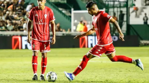 Grandes elogios para Alarcón en Argentina tras sus dos golazos.
