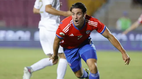 Clemente Montes marcó el gol del triunfo de Chile ante Uruguay.
