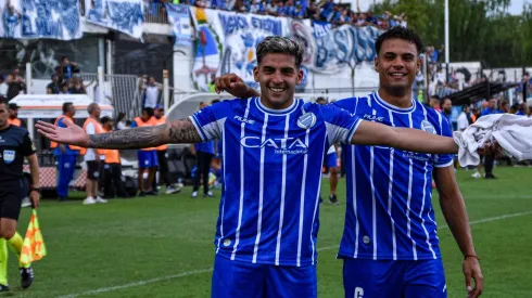 López Muñoz celebra su gol en la primera fecha
