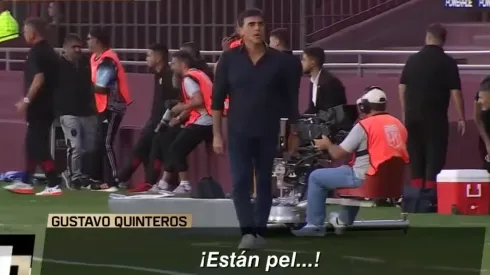 Gustavo Quinteros tuvo dos momentos que lo enojaron mucho en su estreno oficial como DT de Vélez Sarsfield. 
