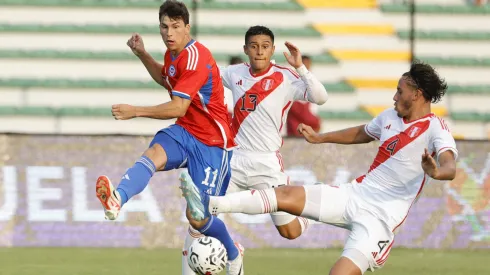 Gonzalo Tapia en el Chile vs. Perú en la Fecha 1
