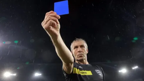 FIFA aclara sobre la tarjeta azul.
