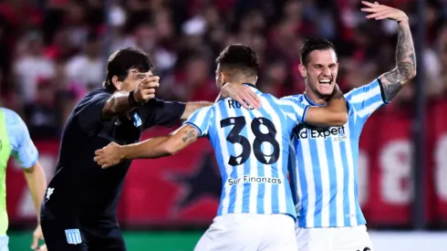 Racing Club celebró una goleada ante Newell's. 
