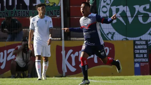 Deportes Recoleta es puntero en el inicio de la Primera B.
