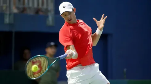 Nicolás Jarry ya conoce a quién enfrentará en segunda ronda del ATP de Santiago.
