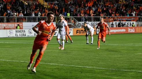 Cobreloa gana en Primera después de casi una década y en el Clásico ante Cobresal.
