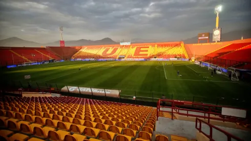 El Estadio Santa Laura hace rato que necesita una remodelación. 
