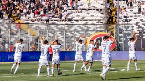 La cancha del Monumental aún no alcanza su mejor estado
