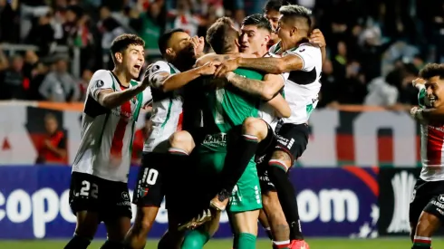 Palestino consiguió un triunfo en penales para meterse en la fase de grupos de Copa Libertadores.
