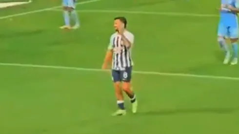 Gabriel Costa mandó a callar a la barra de Alianza Lima.
