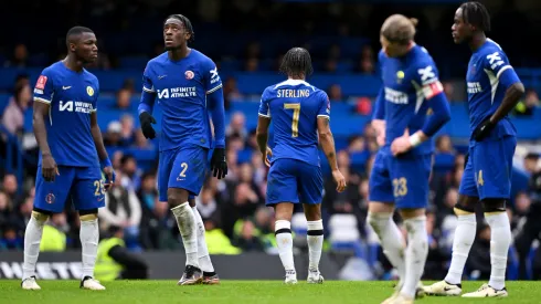 Raheem Sterling vivió el peor día de su vida en triunfo de Chelsea.
