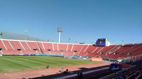 Universidad de Chile juega su tercer partido en el Estadio Nacional.
