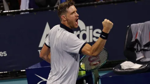 Nicolás Jarry celebró en Miami.
