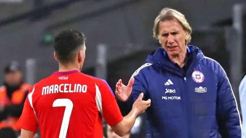 La Roja de Gareca llena de esperanza al medio.
