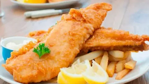 Receta de pescado frito y como hacer el batido.
