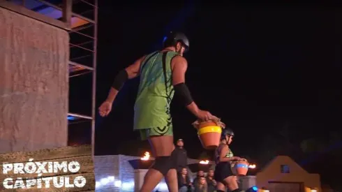 Arturo Longton se va a duelo con Shirley Arica.
