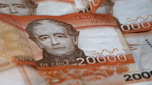 Conoce cuánto es el sueldo mínimo en Chile y cuándo debería aumentar.
