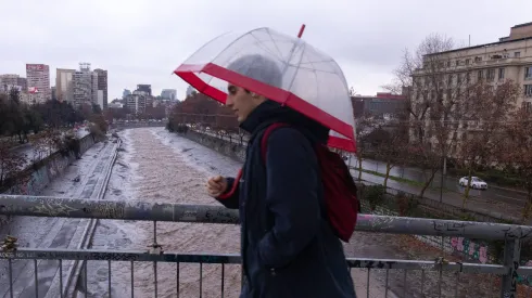 Pronóstico del tiempo: ¿Se vienen las lluvias en Santiago?
