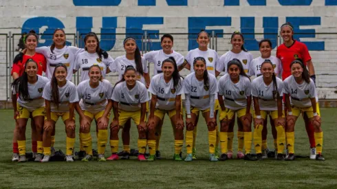 Plantel Femenino de Fernández Vial acrecienta crisis del club.
