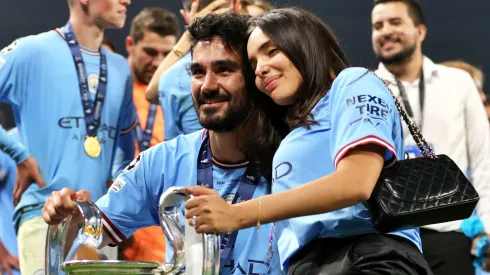 Sara Arfaoui salió con todo a defender a su marido. 
