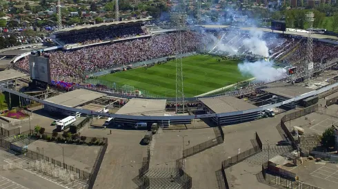 Sagredo le golpea la mesa a Colo Colo: un estadio Monumental nuevo, aunque se demoren cuatro años.
