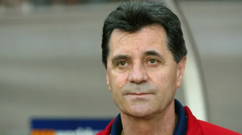El histórico entrenador podría retornar a Colo Colo
