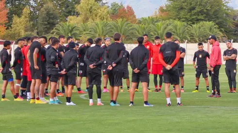Curicó Unido tiene nuevo staff técnico para salir de su mal momento en Primera B.
