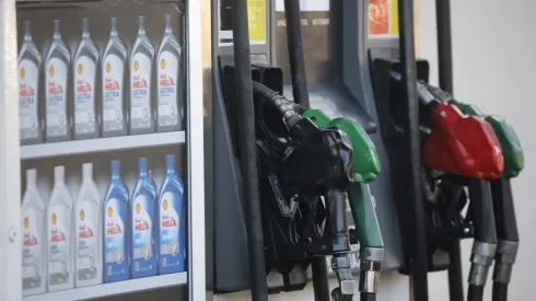 Enap es el organismo encargado de publicar nuevas tarifas del precio de la bencina.
