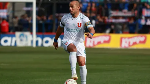 Marcelo Díaz comienza a generar críticas por su nivel en Universidad de Chile.
