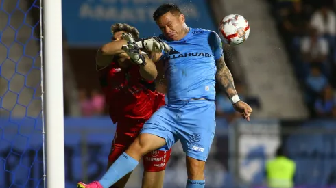 Los dragones reclaman por el alto gasto de cambiar el partido.
