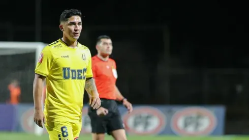 Felipe Gutiérrez volvió al fútbol para defender los colores de la U. de Conce.
