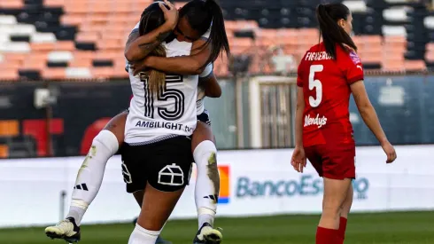 María José Urrutia puso el 3-0 final para las Albas.
