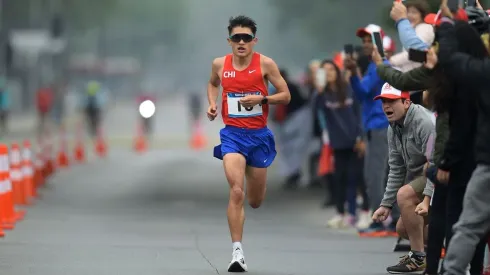 Hugo Catrileo, el tercer atleta chileno que competirá en París 2024.
