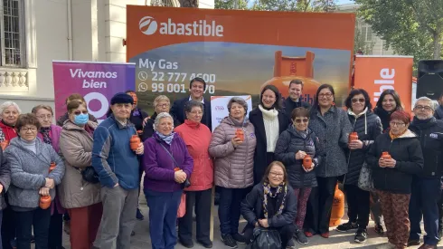 Abastible firma convenio con la Municipalidad de Santiago.
