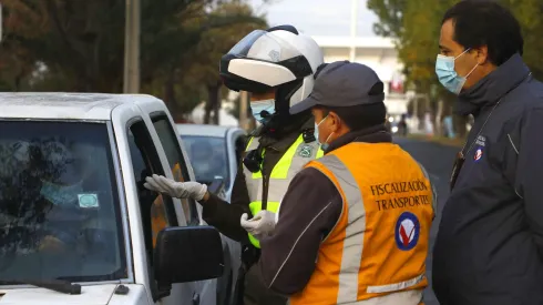 Revisa qué vehículos no podrán transitar este lunes 13 de mayo.
