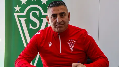 Jaime García firma contrato con Santiago Wanderers hasta diciembre de 2025.
