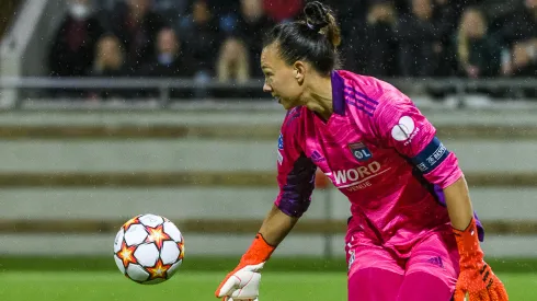 Camión de flores para Endler en Cataluña: Lyon juega la final de Champions contra Barcelona.
