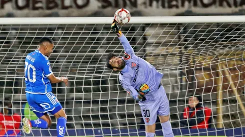 Diego Tapia fue la gran figura en el 0-0 entre azules y chillanejos.
