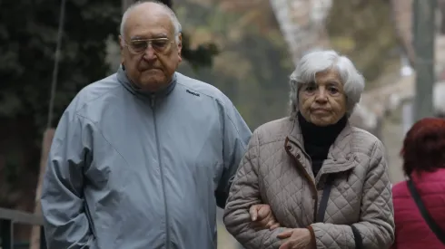 Revisa los beneficios que restan por pagarse a pensionados y adultos mayores en Chile.
