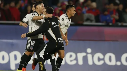 Colo Colo celebró su primer pase a octavos de Copa Libertadores tras seis años.
