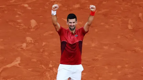 Djokovic celebra su épica victoria en París
