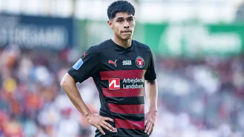 Darío Osorio tiene millonaria oferta desde Liverpool, lo pensará Midtjylland.
