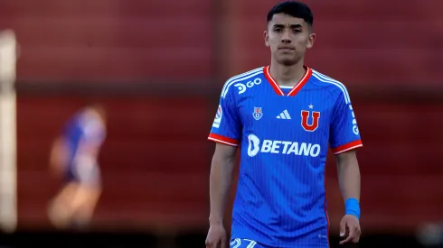 Jeison Fuentealba dejará la U y podría recalar en equipo del Ascenso.
