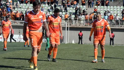 Letelier destruye a la directiva y plantel de Cobreloa.
