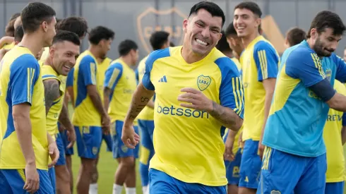 Gary Medel tuvo su primer día como jugador de Boca Juniors.
